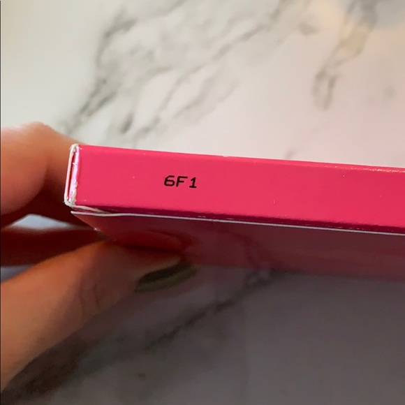 Jeffrey Star Cosmetics Beauty Killer Palette - Picture 5 of 16